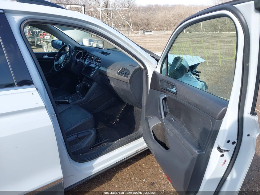 2018 Volkswagen Tiguan 2.0T Se/2.0T Sel