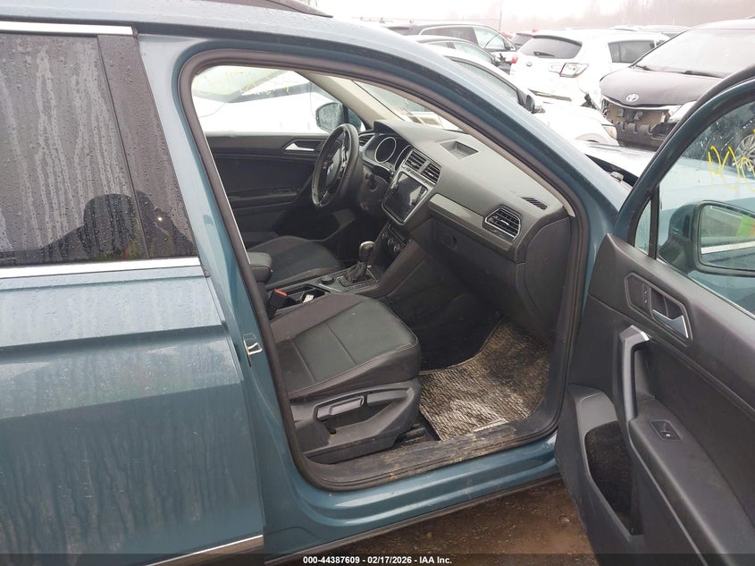 2021 Volkswagen Tiguan 2.0T Se/2.0T Se R-Line Black/2.0T Sel