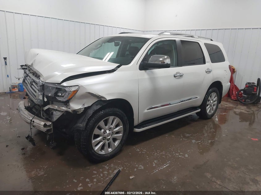 Vin: 5tddy5g14js162461, lot: 44884249, toyota sequoia platinum 5.7l v8 20182