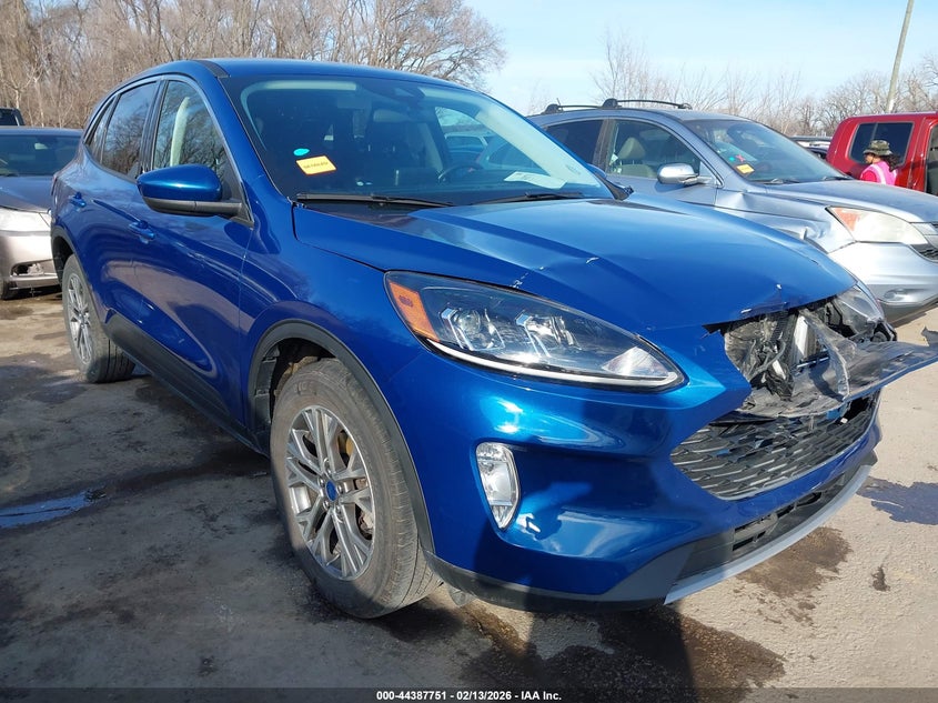 2022 Ford Escape Sel