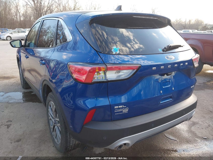 2022 Ford Escape Sel