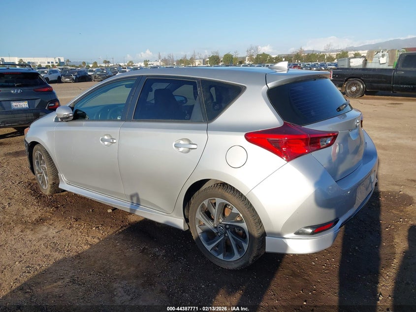 Vin: jtnkarje6jj553909, lot: 44884325, toyota corolla im 20183