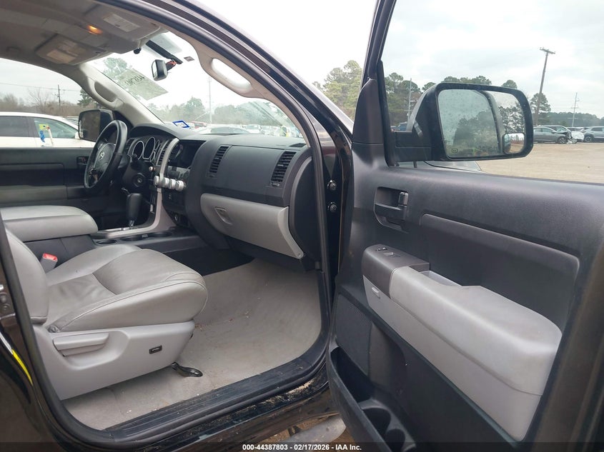 2011 Toyota Tundra Grade 5.7L V8