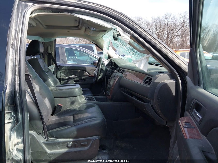 2013 Chevrolet Suburban 1500 Lt