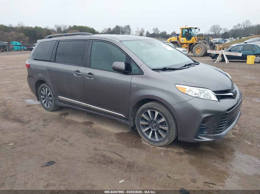 2020 Toyota Sienna Le