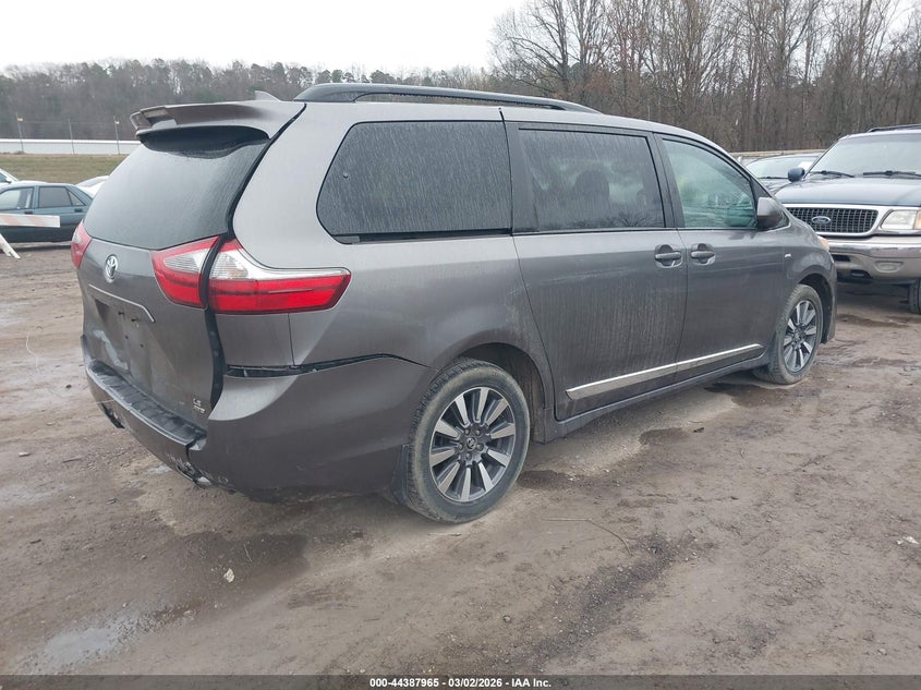 2020 Toyota Sienna Le