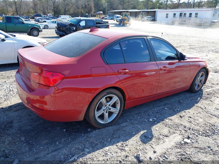2015 BMW 320I