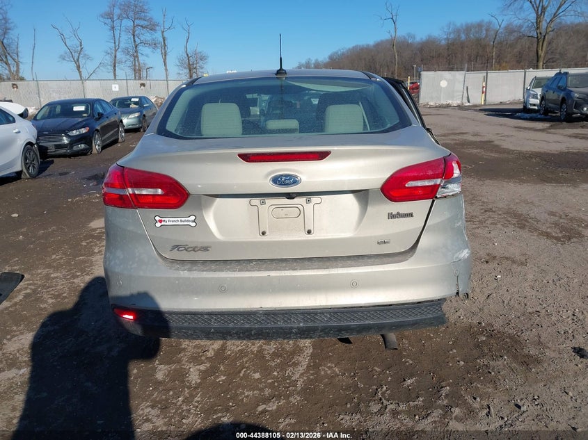 2015 Ford Focus Se VIN: 1FADP3F25FL338286 Lot: 44388105