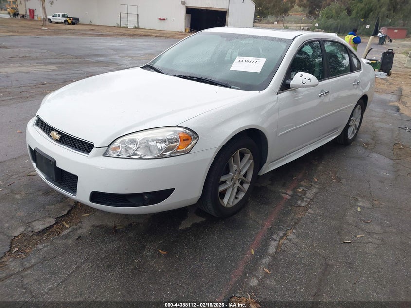 2G1WC5E30C1105155 2012 Chevrolet Impala 3.6 Ltz white
