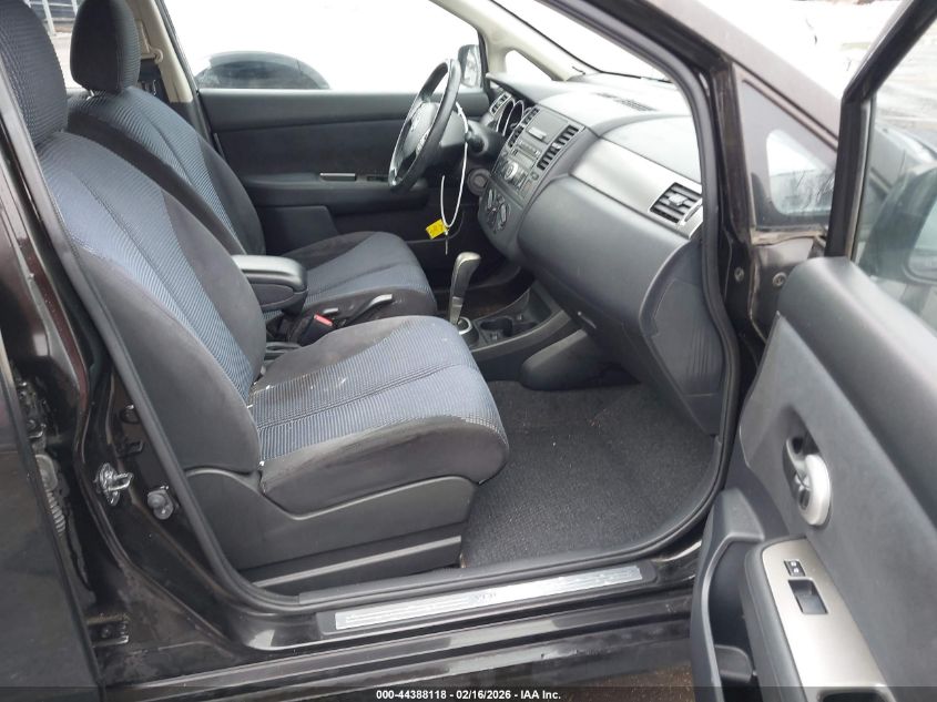 2011 Nissan Versa 1.8Sl