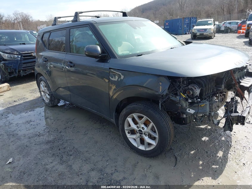 2022 Kia Soul Lx