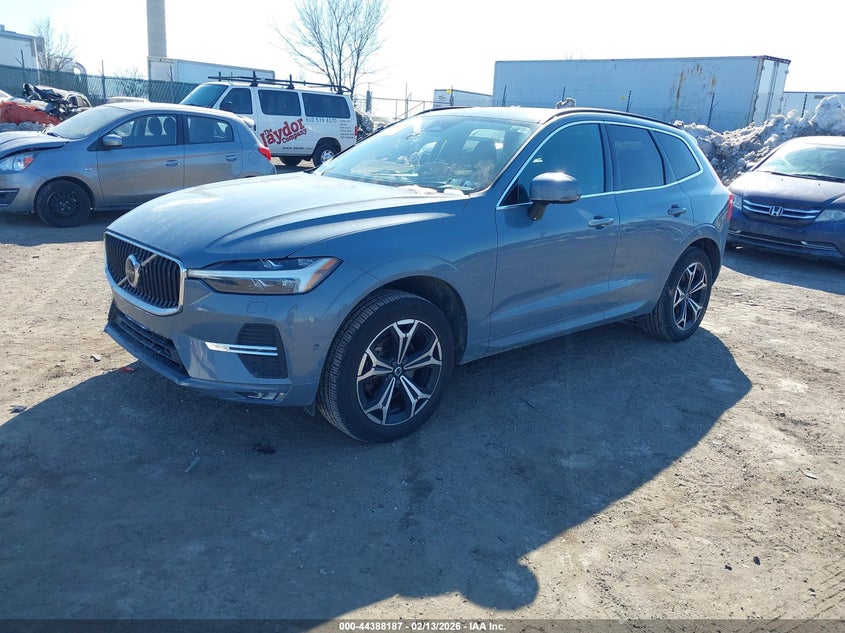 2022 Volvo Xc60 B5 Momentum