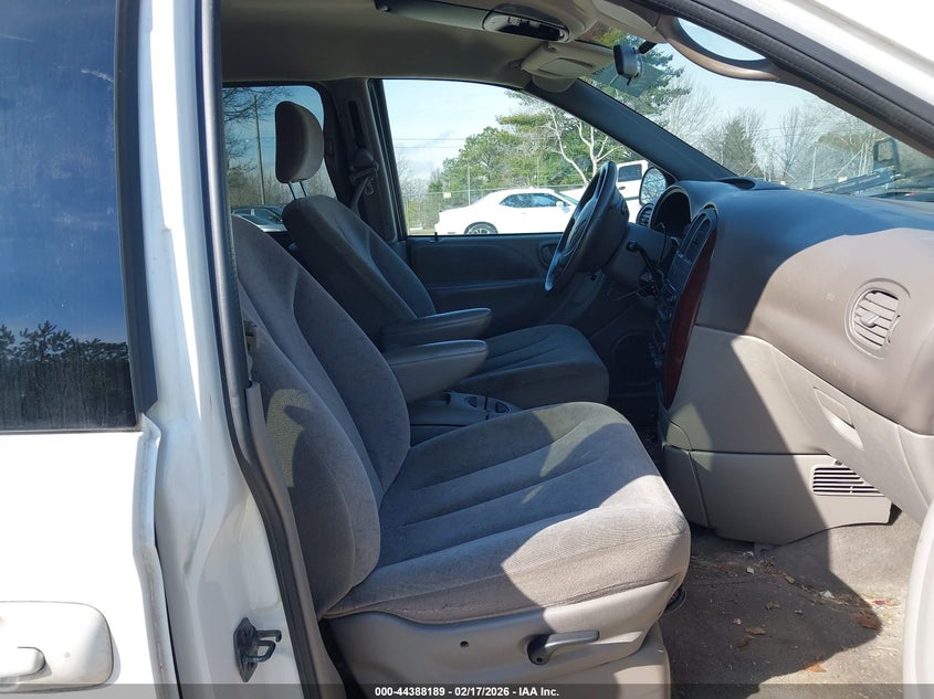 2001 Chrysler Town & Country Lxi