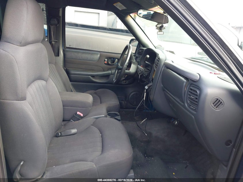 2003 Chevrolet S-10 Ls