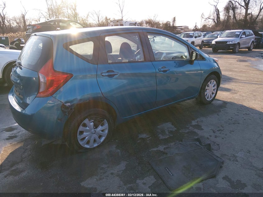 2015 Nissan Versa Note S (Sr)