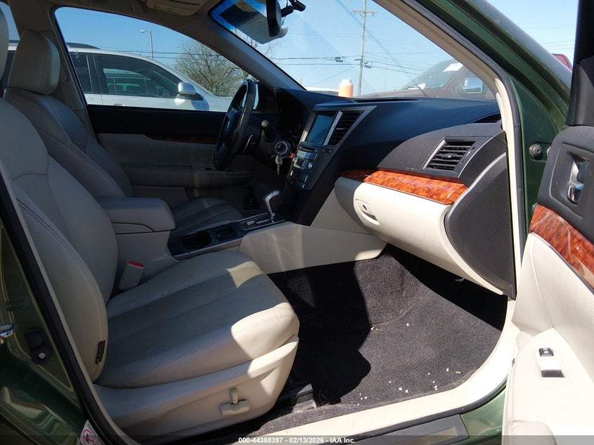 2010 Subaru Outback 2.5I Limited