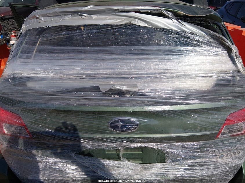 2010 Subaru Outback 2.5I Limited VIN: 4S4BRCLC0A3327290 Lot: 44388397