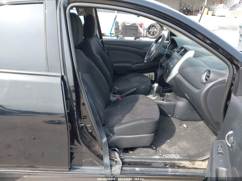 2015 Nissan Versa 1.6 Sl