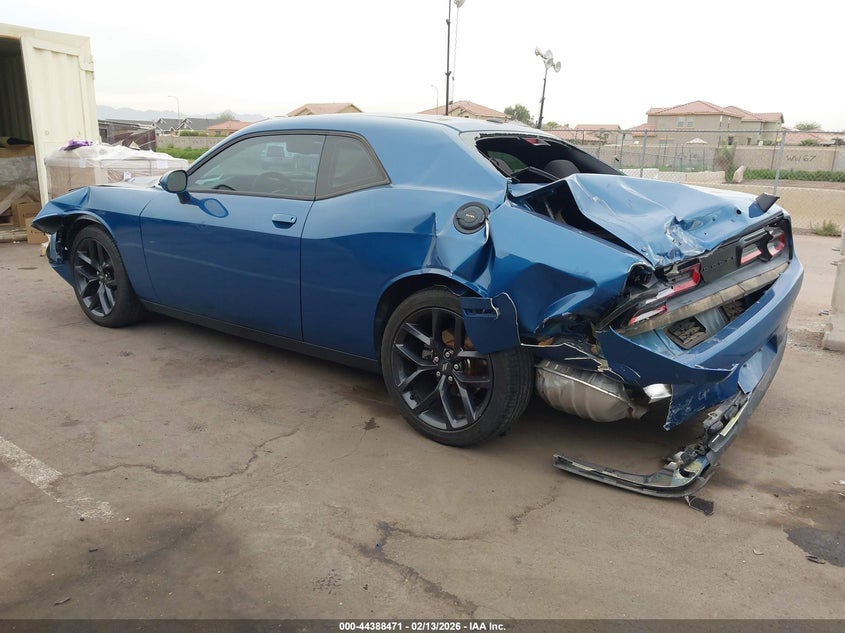 2021 Dodge Challenger Sxt