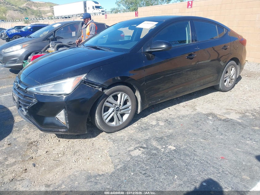 2020 Hyundai Elantra Sel