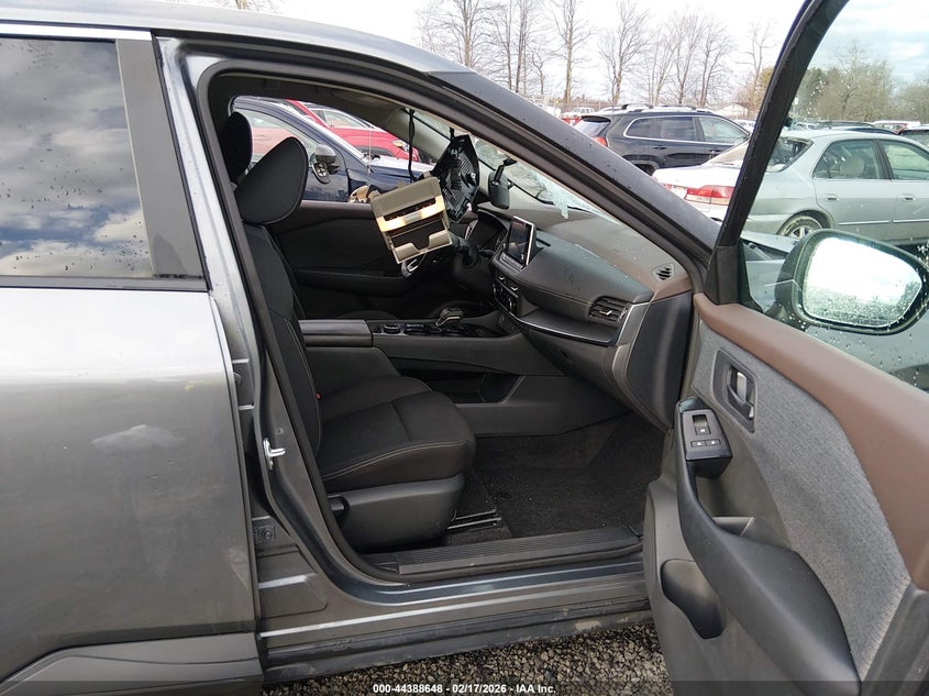 2023 Nissan Rogue S Intelligent Awd