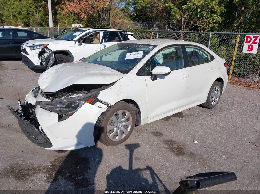 2021 TOYOTA COROLLA auction photo 2