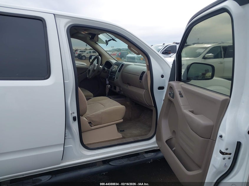 2018 Nissan Frontier Sv