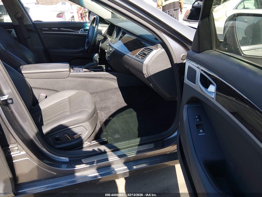 2015 Hyundai Genesis 3.8