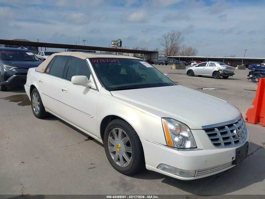 2006 Cadillac Dts Standard