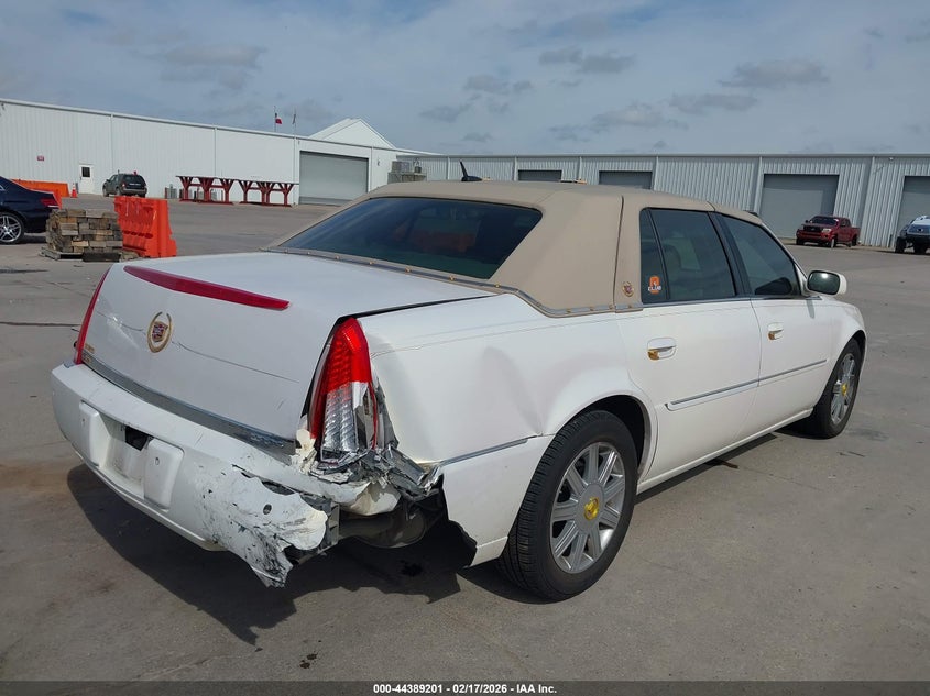 2006 Cadillac Dts Standard