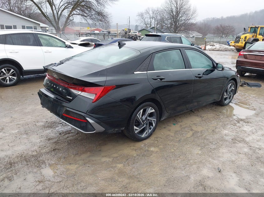 2024 Hyundai Elantra Limited