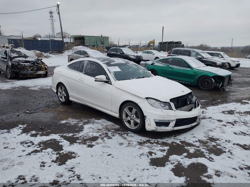 2014 Mercedes-Benz C 250