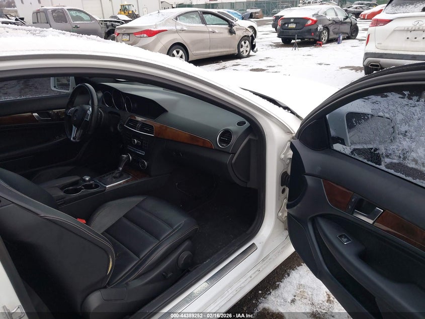 2014 Mercedes-Benz C 250