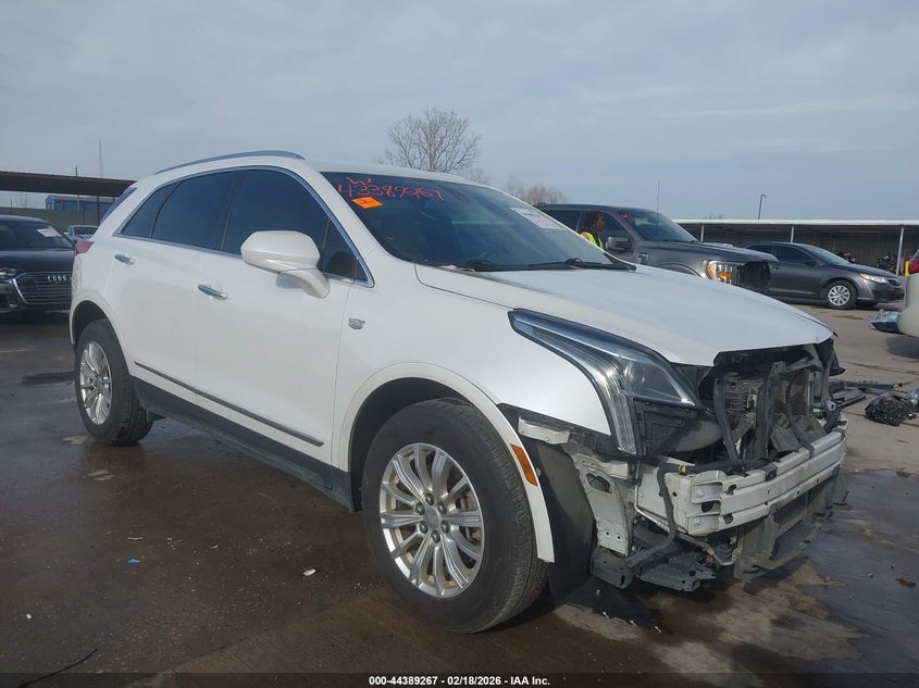 2017 Cadillac Xt5 Standard