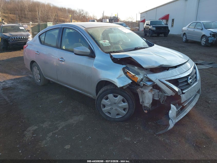 2019 Nissan Versa 1.6 Sv