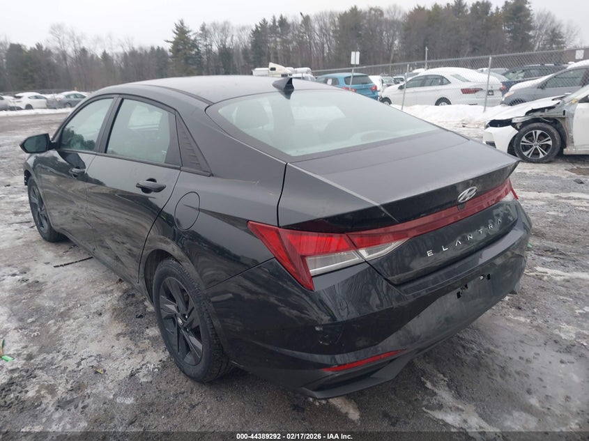 2022 Hyundai Elantra Sel