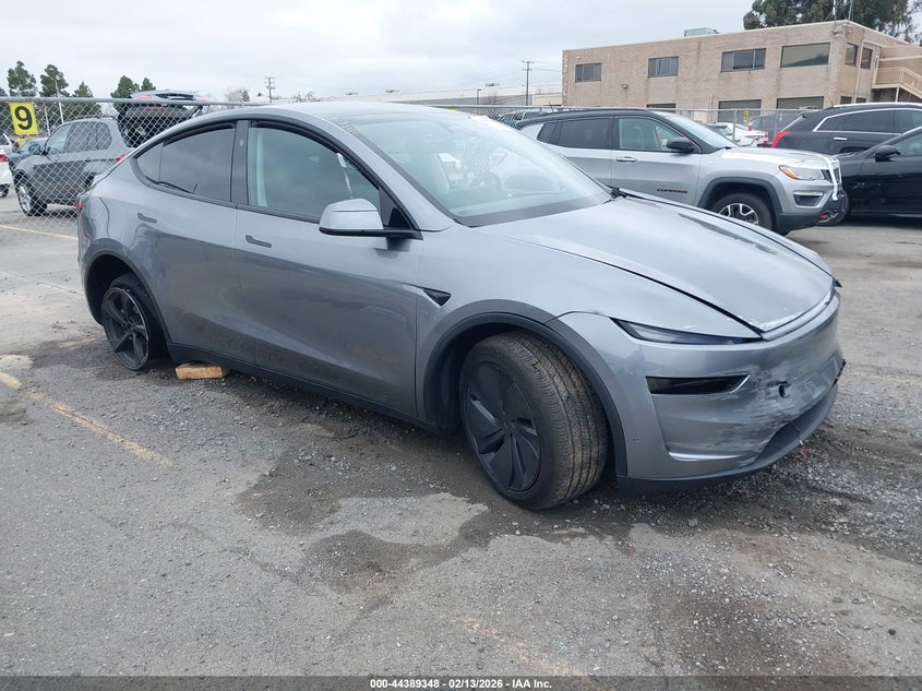 2026 Tesla Model Y Premium Rear-Wheel Drive/Standard Rear-Wheel Drive