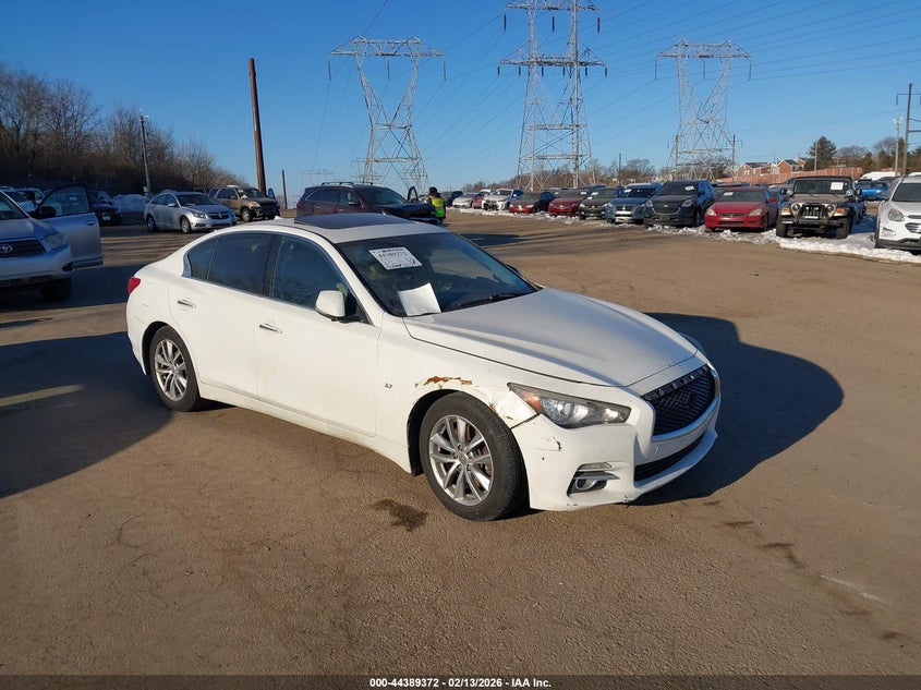 2014 Infiniti Q50 Premium