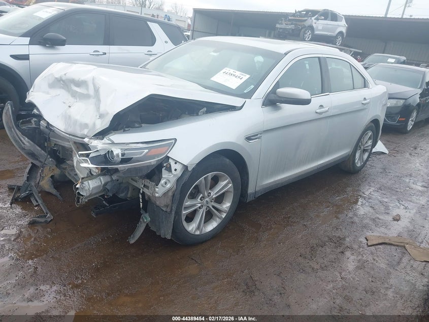 2018 Ford Taurus Sel