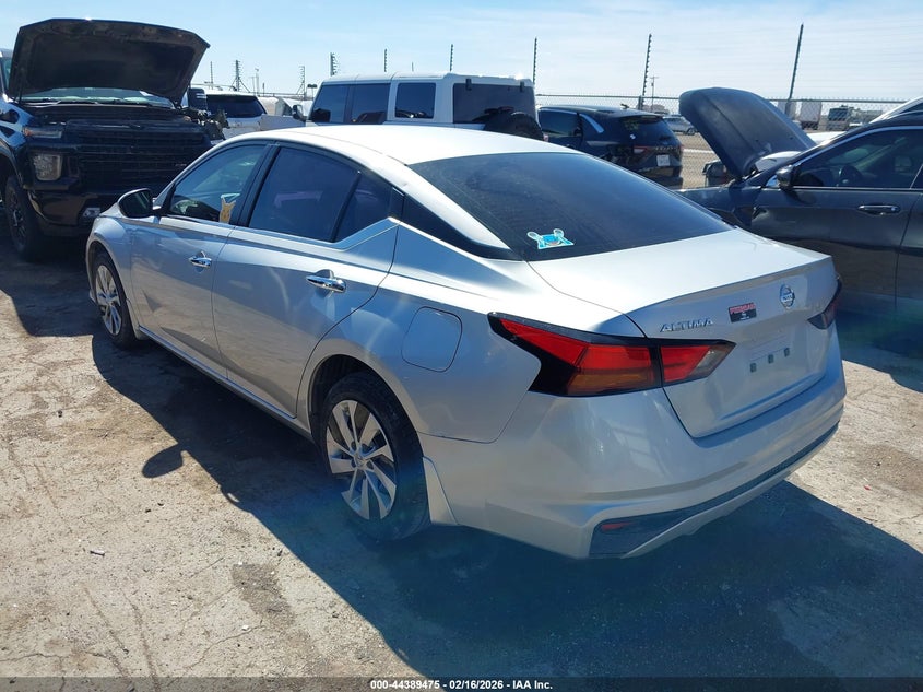 2022 Nissan Altima S Fwd