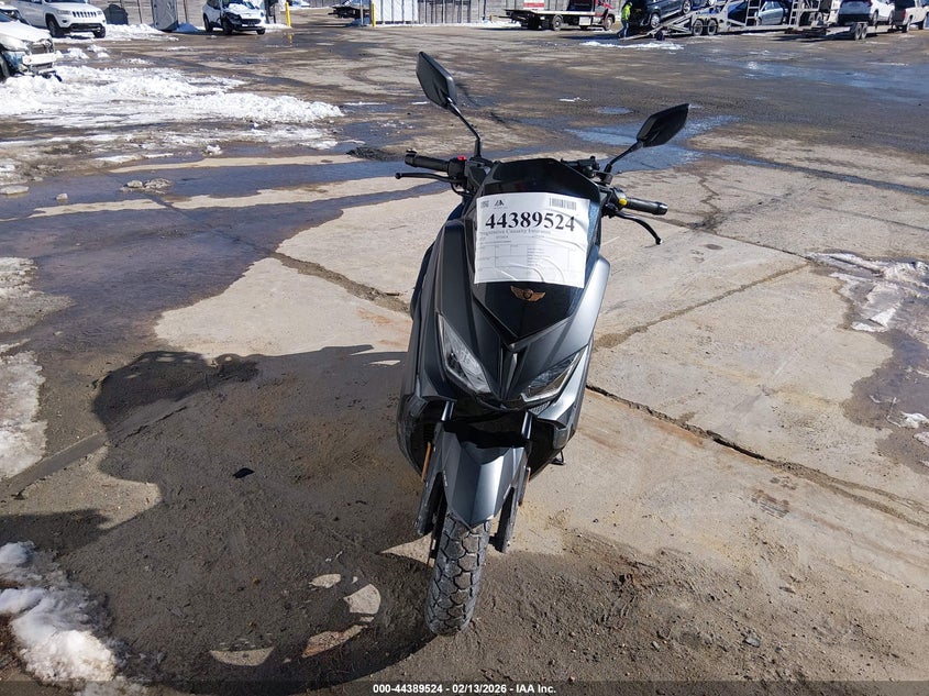 VIN: HZ2TCDMN5S1000866 2025 TZTC SCOOTER