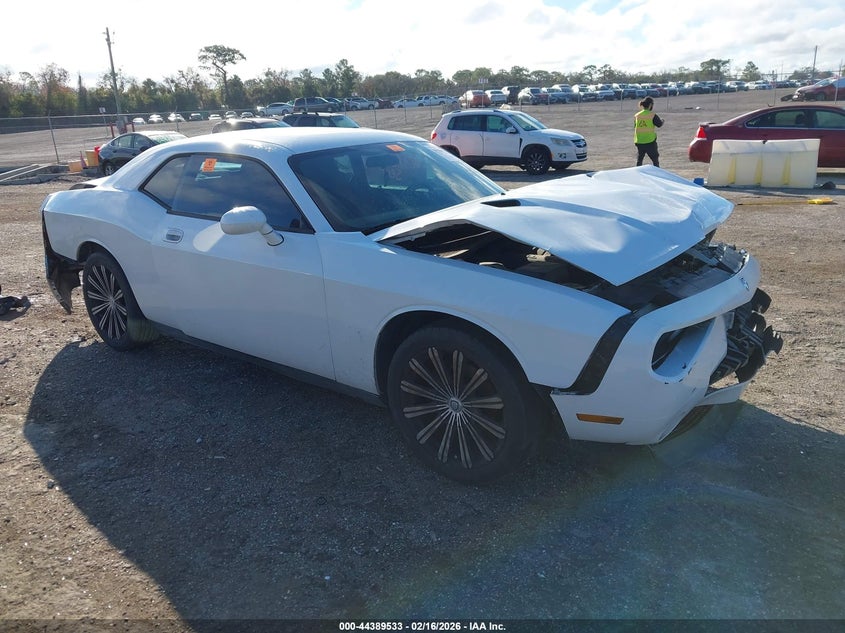 2010 Dodge Challenger Se