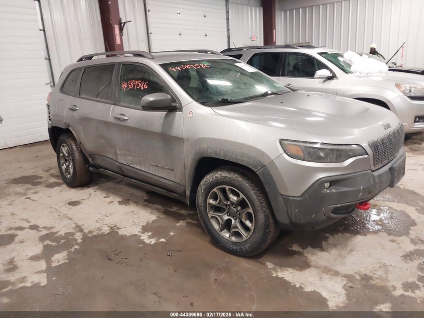2020 Jeep Cherokee Trailhawk