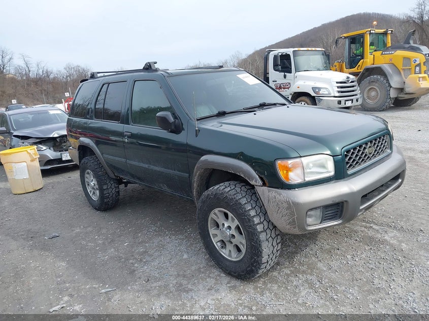 2000 Nissan Pathfinder Le/Se/Xe