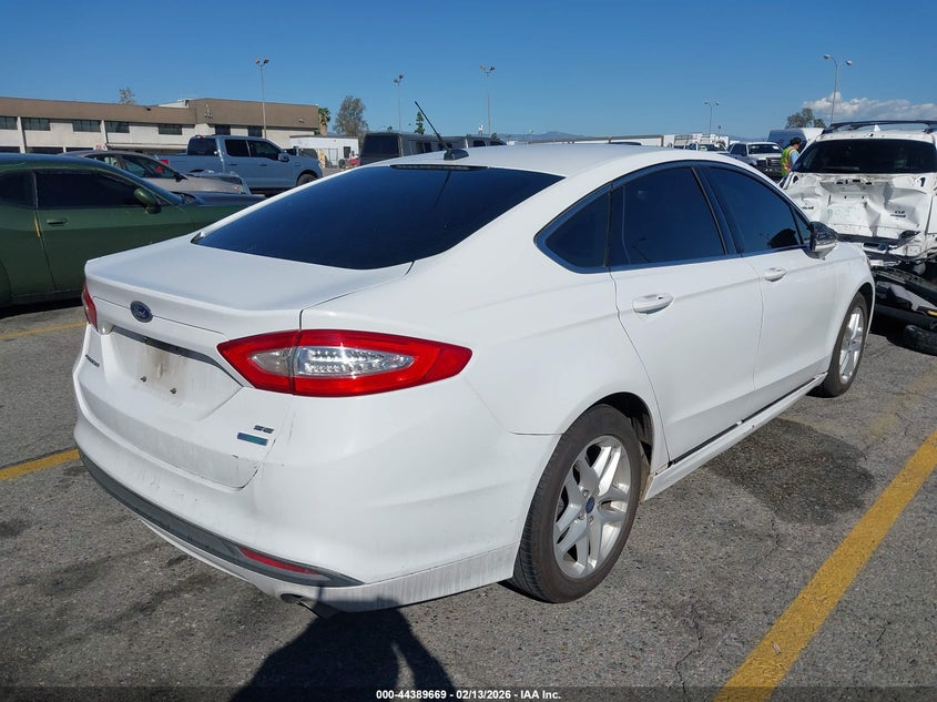 2016 Ford Fusion Se
