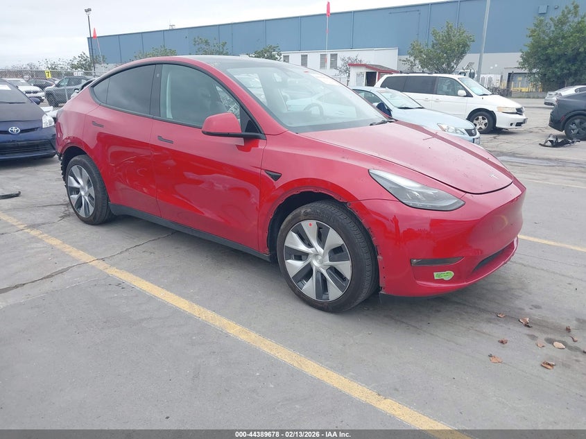 2022 Tesla Model Y Long Range Dual Motor All-Wheel Drive