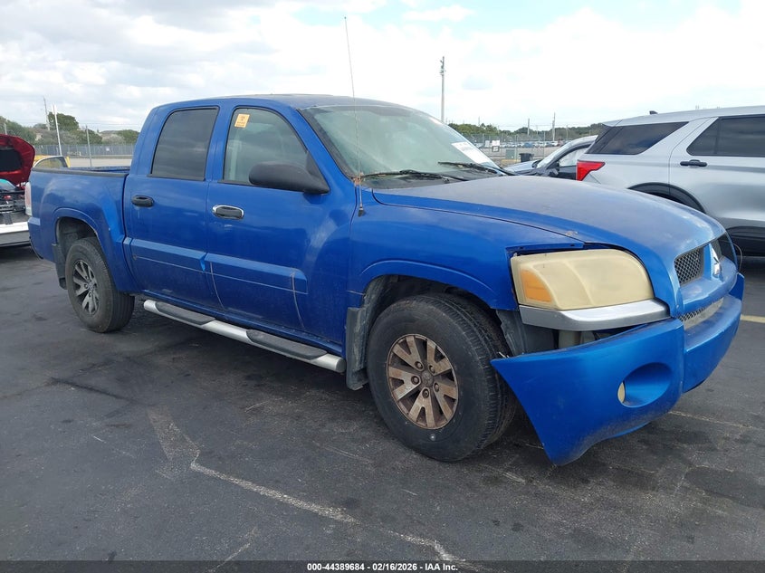 1Z7HC28K37S213393 MITSUBISHI RAIDER Photo 1