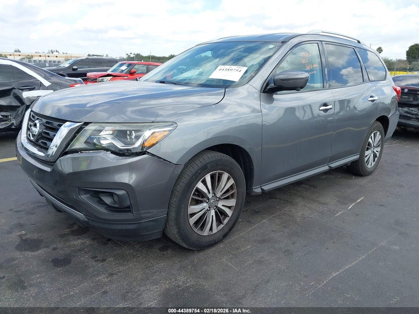 2020 Nissan Pathfinder Sl 2Wd