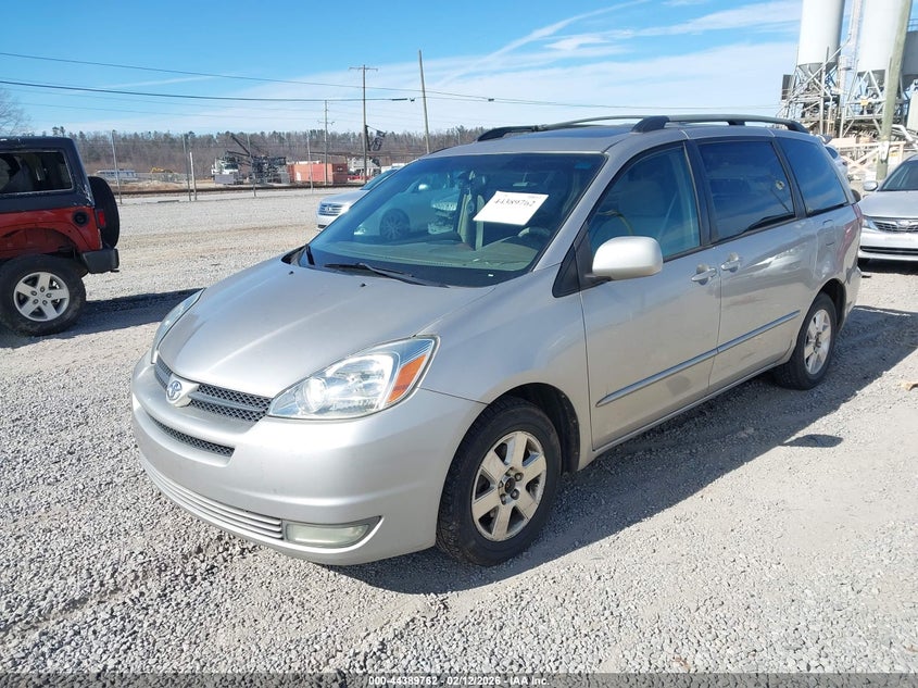 2004 Toyota Sienna Xle