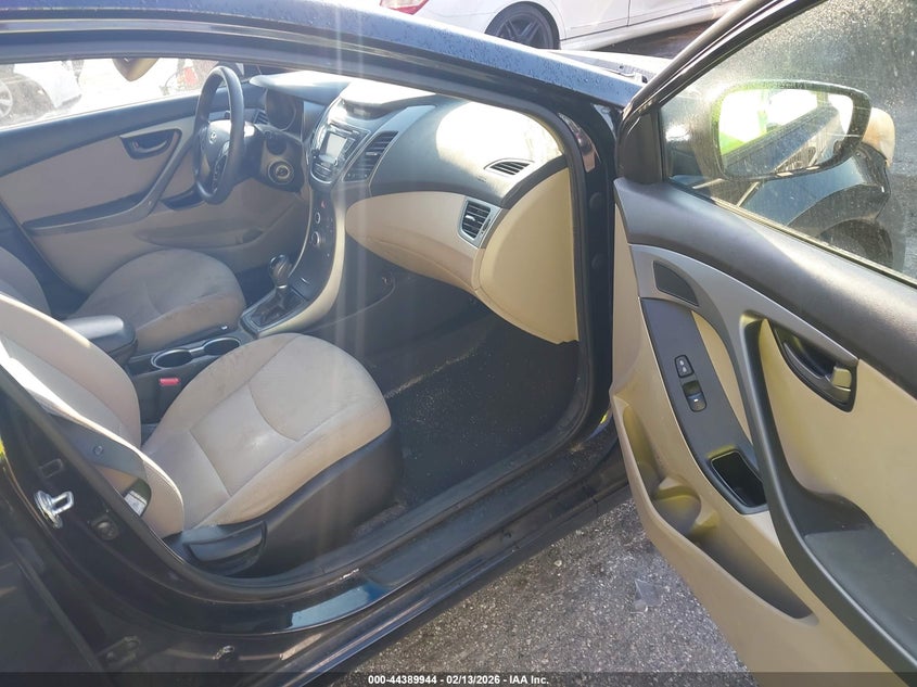 2014 Hyundai Elantra Se